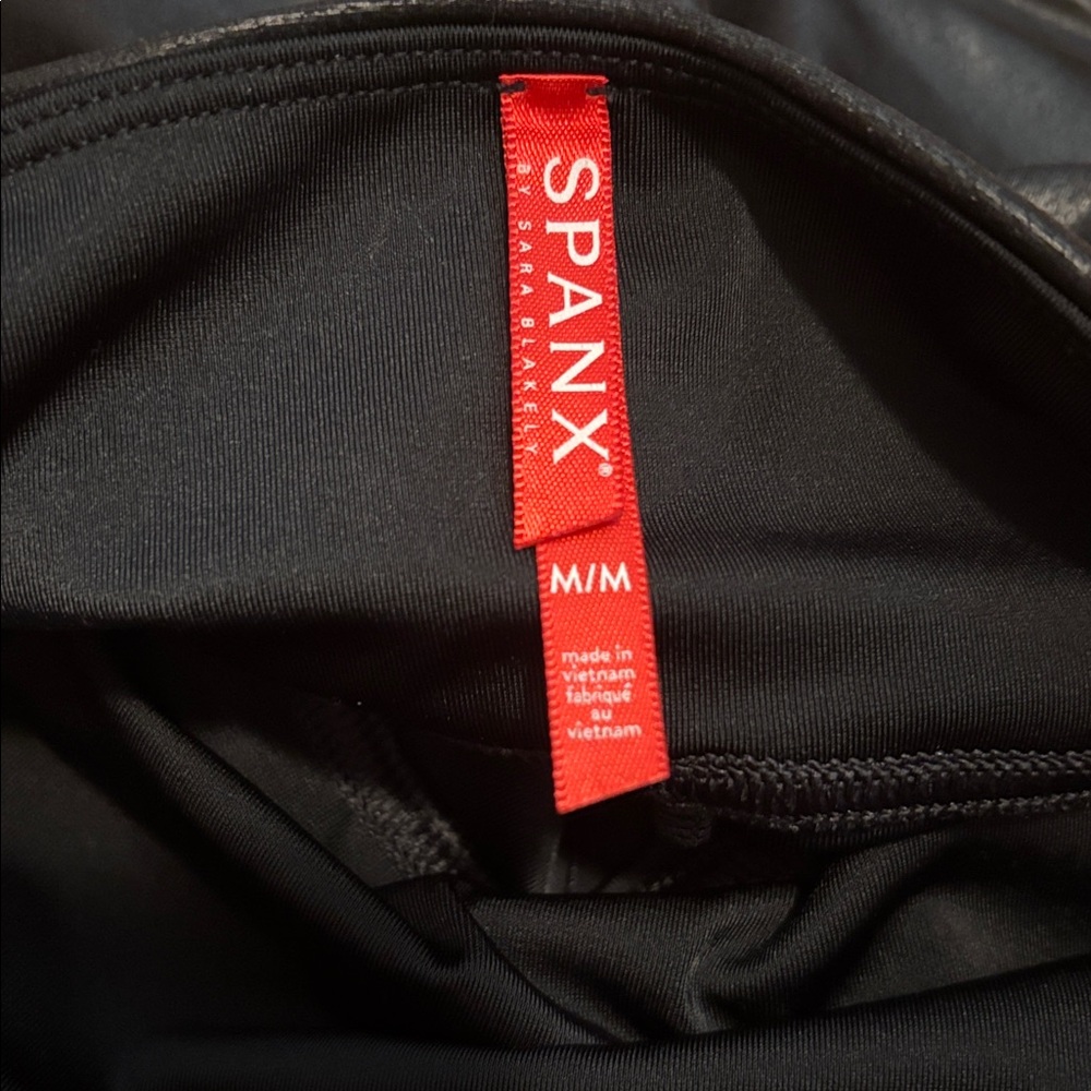 SPANX Black Leggings - Picture 2 of 2